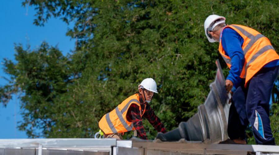 Expert flood damage restoration services in Downs, IL